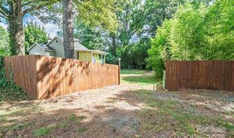 4257 Acorn St, Charlotte, NC 28205