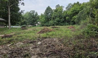 925 Classon Ln, Beech Grove, IN 46107