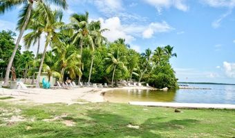 60 SE Marlin Ave 1, Key Largo, FL 33037