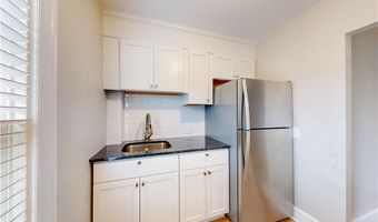 845 Main St, East Greenwich, RI 02818