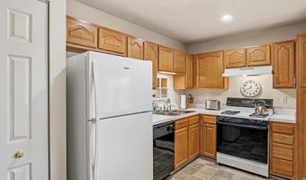 3935 ETTRICK Ct 31, Bowie, MD 20716