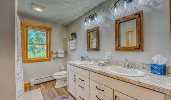 28 Billbarb Rd, Carroll, NH 03598