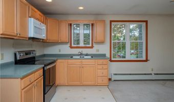 12 Overlook Rd, Narragansett, RI 02882