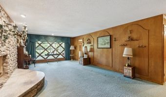 110 Acker Dr, Ada, OK 74820