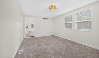 1506 Dicken Dr, Ann Arbor, MI 48103