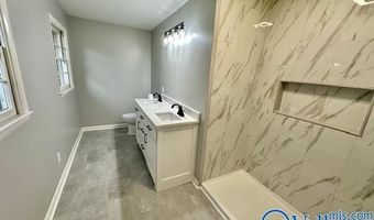 805 7th St NE, Arab, AL 35016