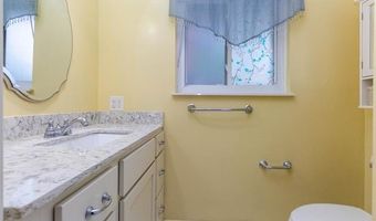 1454 Pine Valley Blvd, Ann Arbor, MI 48104