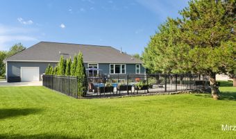 5220 Canyon River Dr NE, Ada, MI 49301