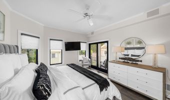 93 E 11th St, Avalon, NJ 08202