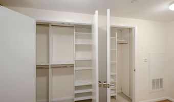 355 I St SW S-607, Washington, DC 20024