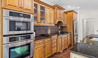 203 Heighton Ct, Alcoa, TN 37701