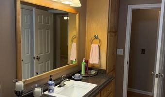 154 Perry Ln, Atmore, AL 36502