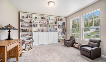 1665 Ryan Woods Dr, Allegan, MI 49010