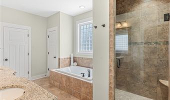 109 Campbell St, Aberdeen, NC 28315