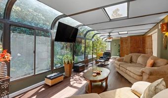 10880 Hess Dr, La Mesa, CA 91941