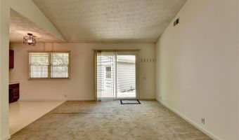 6433 Deerings Ln, Peachtree Corners, GA 30092