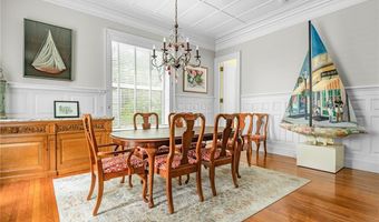 90 Rhode Island Ave 2, Newport, RI 02840