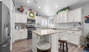 3827 Hazelwood Way, Ammon, ID 83406