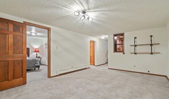 7209 HAWTHORNE Dr, Cheyenne, WY 82009