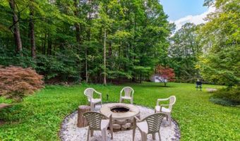 2 Higgins Dr, Alloway, NJ 07462