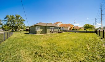 922 Alhambra Dr, Anderson, IN 46012