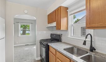 791 Eugene St, Akron, OH 44306