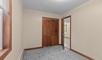 26 Channing St, Newport, RI 02840