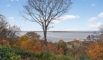 16 E Garfield Ave, Atlantic Highlands, NJ 07716