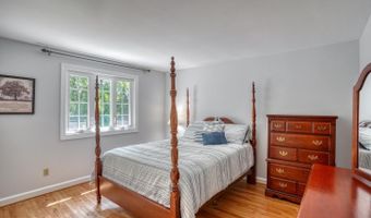7 PIERSON Dr, Hockessin, DE 19707
