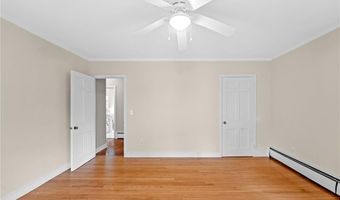 692 Hope St 2, Bristol, RI 02809