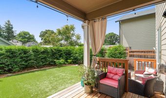 6910 SE LAMPHIER St, Milwaukie, OR 97222
