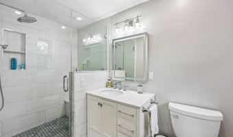 14 Cedrus Ct, Branford, CT 06405