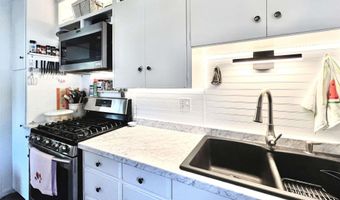 1206 Birch St, Atlantic, IA 50022