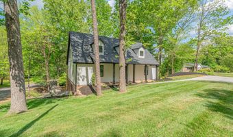 1512 Brentwood Dr, Athens, TN 37303