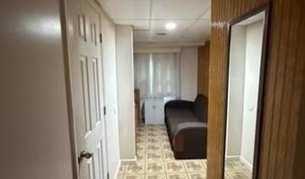 706 Mohawk St, Allentown, PA 18103