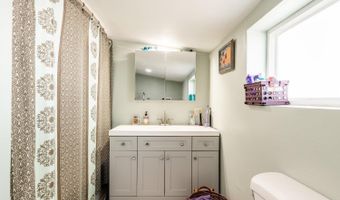 631 N Adams Ave, Buffalo, WY 82834