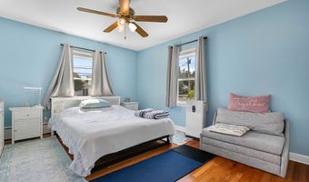 24 N Coe Ln, Ansonia, CT 06401