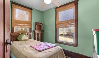 1518 Worden Ave, Alton, IL 62002