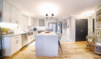 1138 LAKE HERON Dr 2A, Annapolis, MD 21403