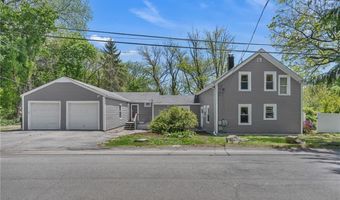 19 Hardwick St, Cumberland, RI 02864