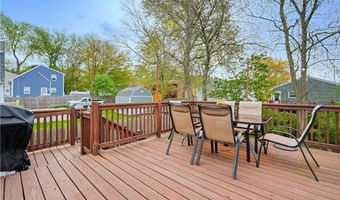 64 Weeks St, Cumberland, RI 02864