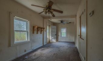 879 Jordan Rd, Autryville, NC 28318