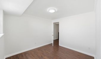 9831 SINGLETON Dr, Bethesda, MD 20817