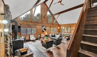 167 Valley View Dr, Albrightsville, PA 18210