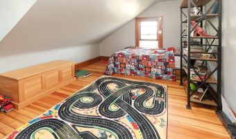 804 6th Ave, Alton, IA 51003