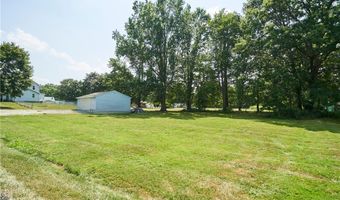 2923 Hayne Rd, Akron, OH 44312