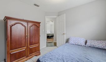 2529 AMERICAS CUP Cir E, Atlantic Beach, FL 32233