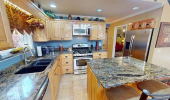 52 Bear Track Rd, Andrews, NC 28901