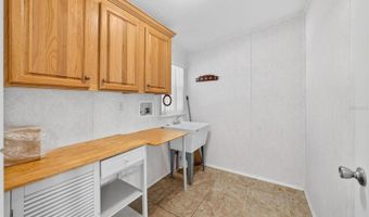 56310 REDBUD Rd, Astor, FL 32102