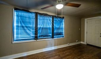 203 W Purdom Ave, Alvarado, TX 76009